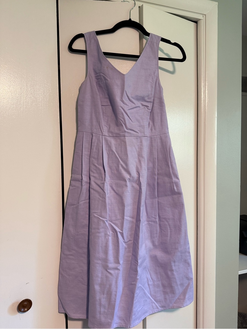 Land’s End  Sleeveless V‑Neck Lavender Dress